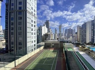 ÓTIMO APARTAMENTO EM CIMA DO SHOPPING QUADRA MAR BALNEÁRIO CAMBORIÚ