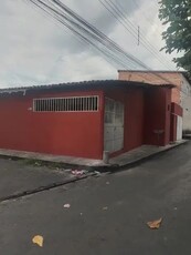 Vendo casa no Afonso Gil