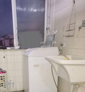 Apartamento à venda em Taquara com 57 m², 2 quartos, 2 vagas