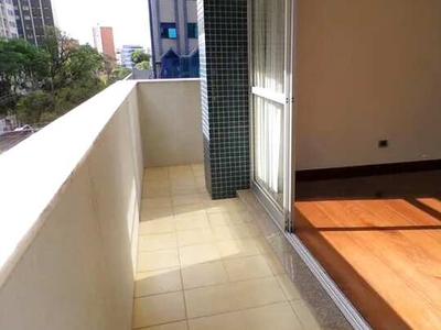 1 por andar com 275 m² privativos no Batel!