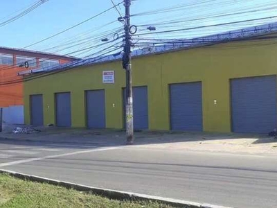Aluga-se Lojas Galpão / depósito com 5 vagas na garagem