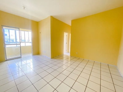 Apartamento em Benfica, Fortaleza/CE de 84m² 3 quartos para locação R$ 1.200,00/mes