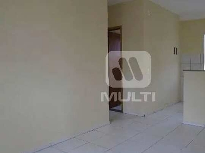 Apartamento - JARDIM BRASILIA