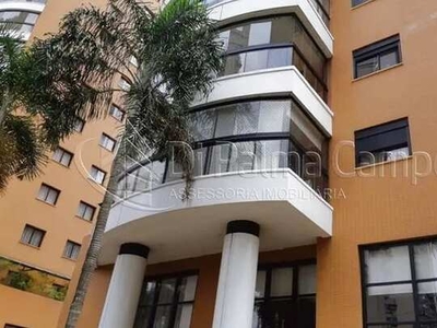 Apartamento no Morumbi com varanda Goumert