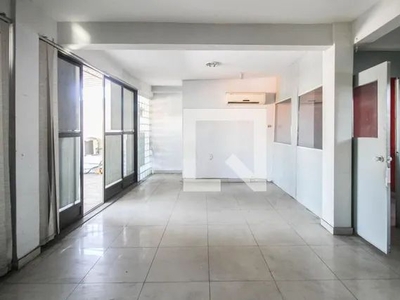 Apartamento para Aluguel - Comendador Soares, 1 Quarto, 150 m2