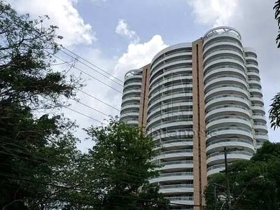 Apartamento para aluguel possui 250 metros quadrados com 4 quartos em Adrianópolis - Manau