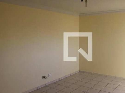 Apartamento para Aluguel - Setor Central, 2 Quartos, 75 m2