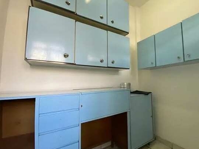 Apartamento para aluguel tem 73 metros quadrados com 2 quartos em São Mateus - Juiz de For