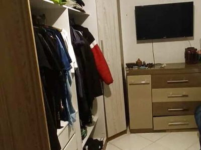 Apartamento semi mobiliado