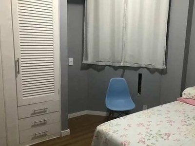 Apartamento temporada uma quadra da praia