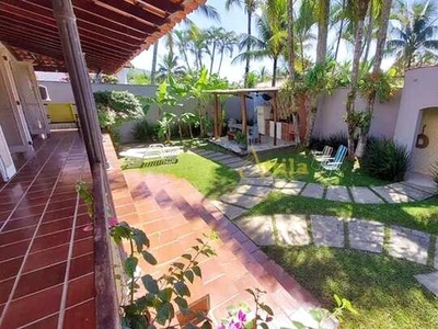 Casa 500mts praia Pernambuco, 4 dorms., jardim, 3 vagas