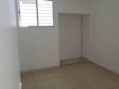 Casa com 1 dormitório para alugar, 65 m² por R$ 1.850,00/mês