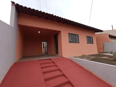 Casa com 2 dormitórios para alugar, por R$ 900 - Jardim Novo Sabará - Londrina/PR