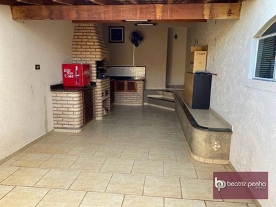 Casa com 3 dormitórios, 200 m² - venda por R$ 750.000 ou aluguel por R$ 3.652/mês - Vila G