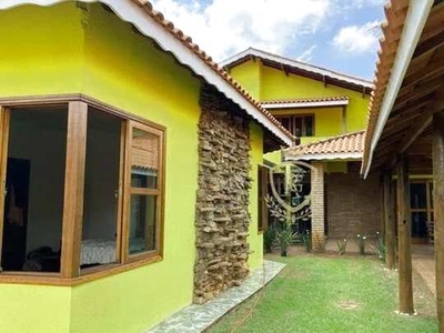 Casa com 3 dormitórios para alugar, 450 m² por R$ 13.770,00/mês - Condomínio Village Caste