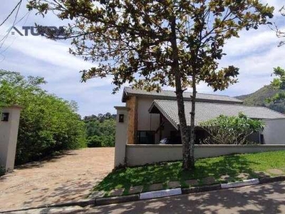 Casa com 4 dormitórios para venda e locação de 290 m² no Condomínio Flamboyant em Atibaia