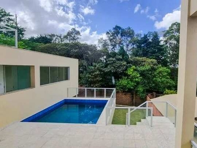 Casa com 4 Quartos e 6 banheiros à Venda, 386 m² por R$ 2.980.000,00