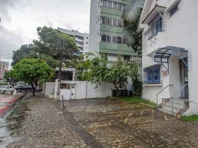 Casa comercial nas Graças