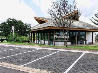 Casa Condomínio Fechado à venda, 3 quartos, 3 suítes, 4 vagas, Jardim Botânico - Uberlândi