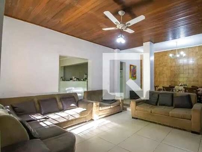 Casa para Aluguel - Cidade Baixa, 3 Quartos, 220 m2