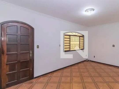 Casa para Aluguel - Vila Ema, 3 Quartos, 250 m2