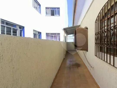 Casa Térrea para aluguel e venda 500M² com 3 quartos, 8 vagas e quintal enorme em Santana