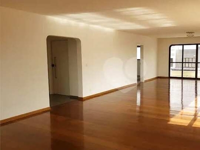Cobertura duplex de 5 dormitórios com 648,38 m² à venda em Santo Amaro São Paulo