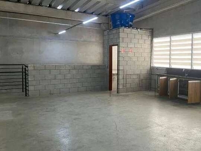 Galpão para alugar, 608 m² por R$ 15.724,00/mês - Vila Barão - Sorocaba/SP