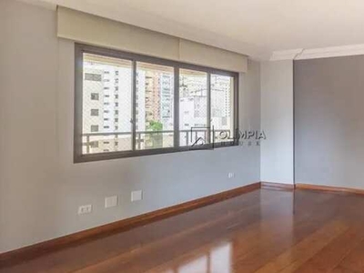 Locação Apartamento 4 Dormitórios - 240 m² Moema