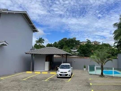 Sobrado com 3 dormitórios para alugar, 126 m² por R$ 3.195,00/mês - Floresta - Joinville/S
