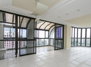 Apartamento à venda em Barra da Tijuca com 200 m², 4 quartos, 3 suítes, 1 vaga