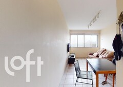 Apartamento à venda em Vila Nova Conceição com 60 m², 2 quartos, 1 vaga