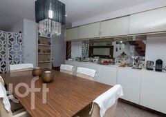 Apartamento à venda em Barra da Tijuca com 236 m², 3 quartos, 1 suíte, 3 vagas