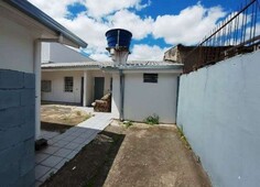 Casa com 2 quartos para alugar na Rua Coronel Evangelista dos Santos, Cajuru, Curitiba, 50 m2 por R$ 1.200