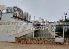 Casa Térrea com 3 Quartos à Venda por R$ 630.000