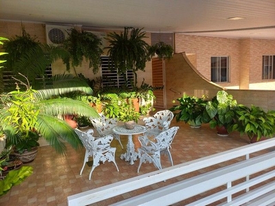 Belíssima casa condomínio flores de cerrado alto padrão 03 quartos valparaiso de Goiás