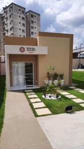 Casa de condomínio para venda tem 43 metros quadrados com 2 quartos em Calu - Alagoinhas -