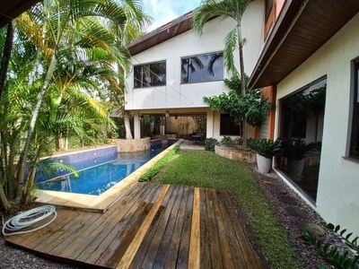 Casa Morada Sol aluguel e venda, 570 m2 com 6 quartos em Adrianópolis