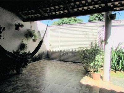 Casa no Jardim Mont Serrat em Aparecida de Goiânia/GO