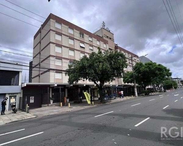 Porto Alegre - Apartamento Padrão - Azenha