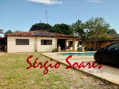 Sergio Soares vende: Casa no Condomínio Açucena, Rua Bolivar II - Ponte Alta Norte.