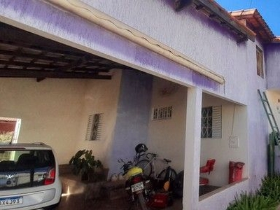 Vendo casa em luziania bairro São Caetano