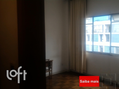 Apartamento à venda em República com 110 m², 2 quartos