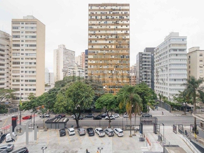 Apartamento à venda em Santa Cecília com 220 m², 4 quartos, 1 suíte, 1 vaga