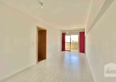 Apartamento com 3 quartos à venda no bairro Sagrada Família, 81m²