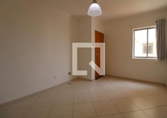 APARTAMENTO no 5º andar com 1 dormitório