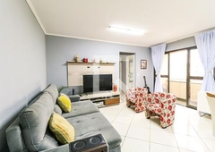 APARTAMENTO no 4º andar com 2 dormitórios