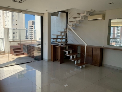 Apartamento à venda por R$ 1.699.707
