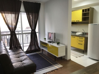 Apartamento à venda por R$ 450.000