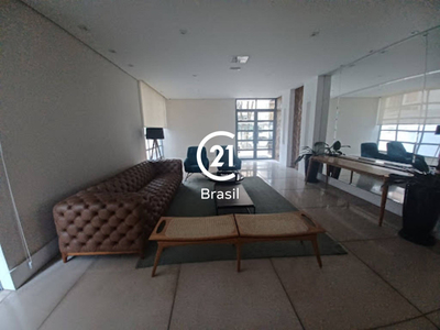 Apartamento com 3 quartos, 159 m², à venda por R$ 1.700.000